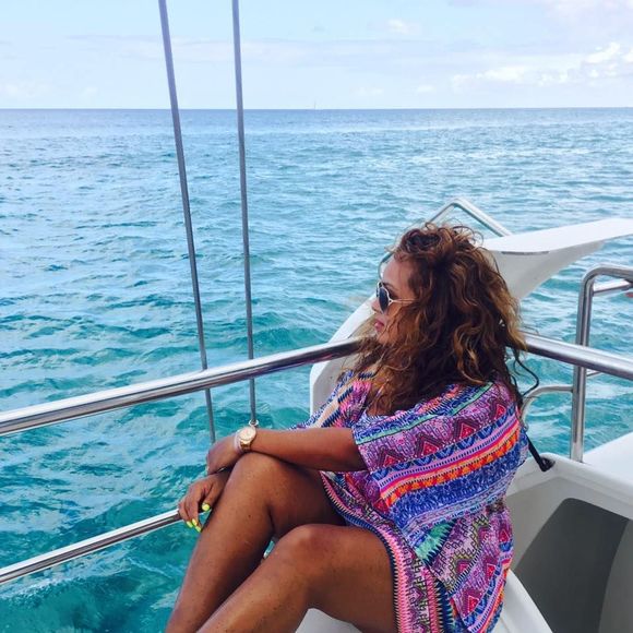 Meet your Posher, Estrella - Picture 1 of 1